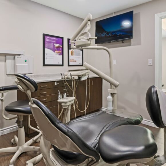 What to Expect During Dental Implant Surgery in Grand Bend