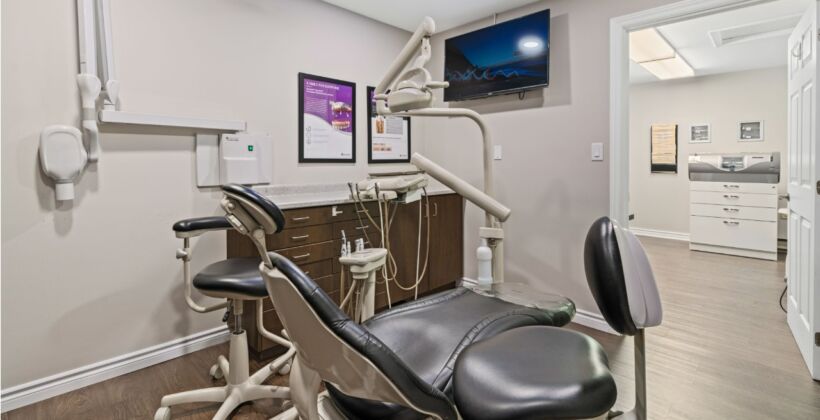What to Expect During Dental Implant Surgery in Grand Bend